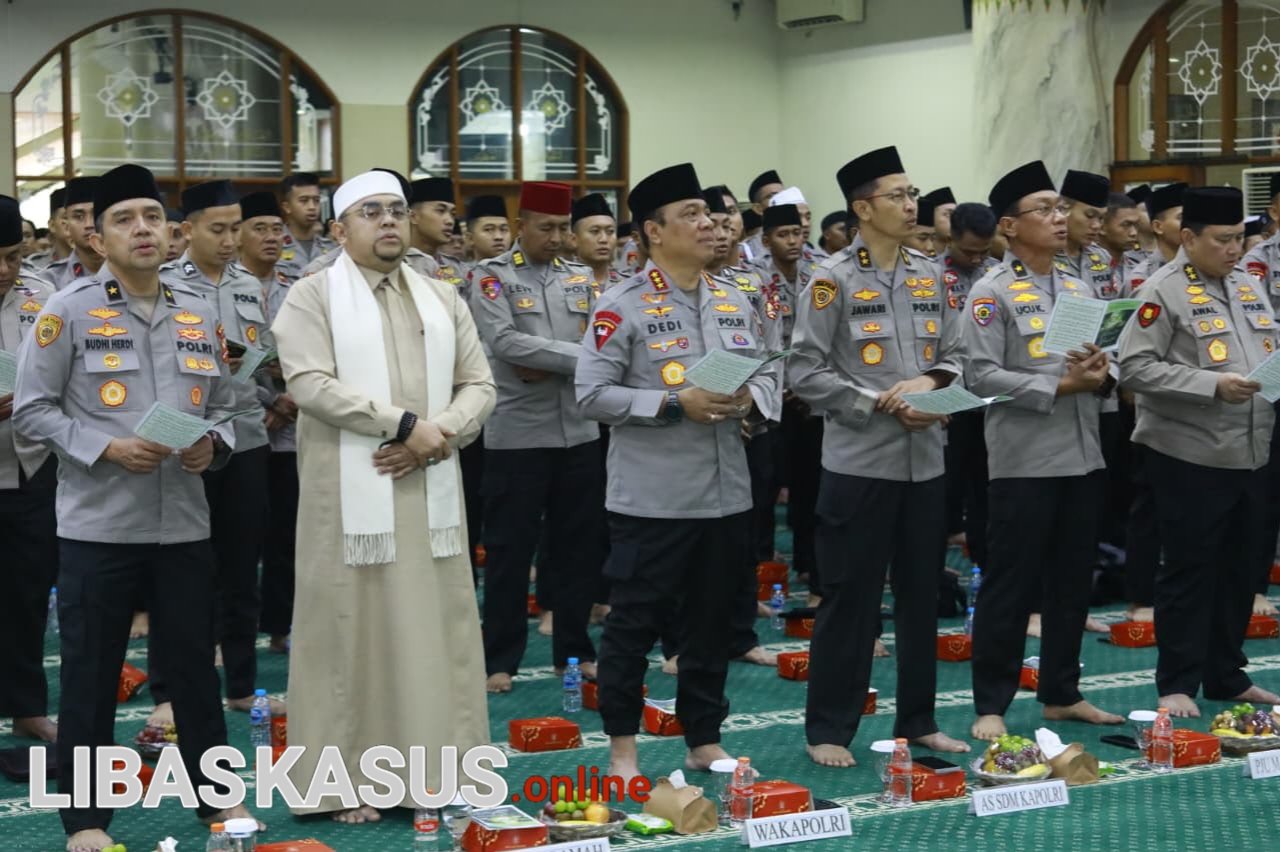 Maulid Nabi di Masjid Al-Ikhlas, Wakapolri Ajak Doa Bersama untuk Keselamatan Negeri
