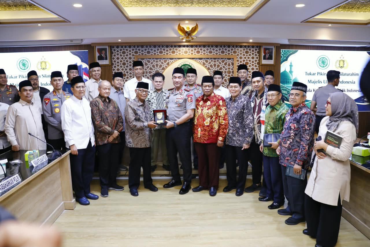 Kapolri Silaturahmi dengan Pimpinan MUI, Perkuat Sinergi Jaga Keamanan dan Kerukunan