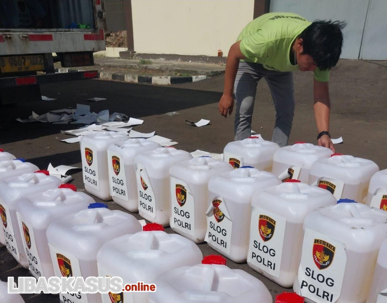 Polri Gerak Cepat Dukung Pemadaman Karhutla Sumsel dengan Formula X-Fire