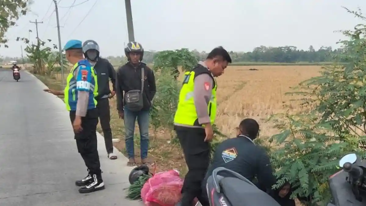 Kecelakaan Beruntun Tiga Motor di Purbalingga, Satu Pengendara Patah Tulang