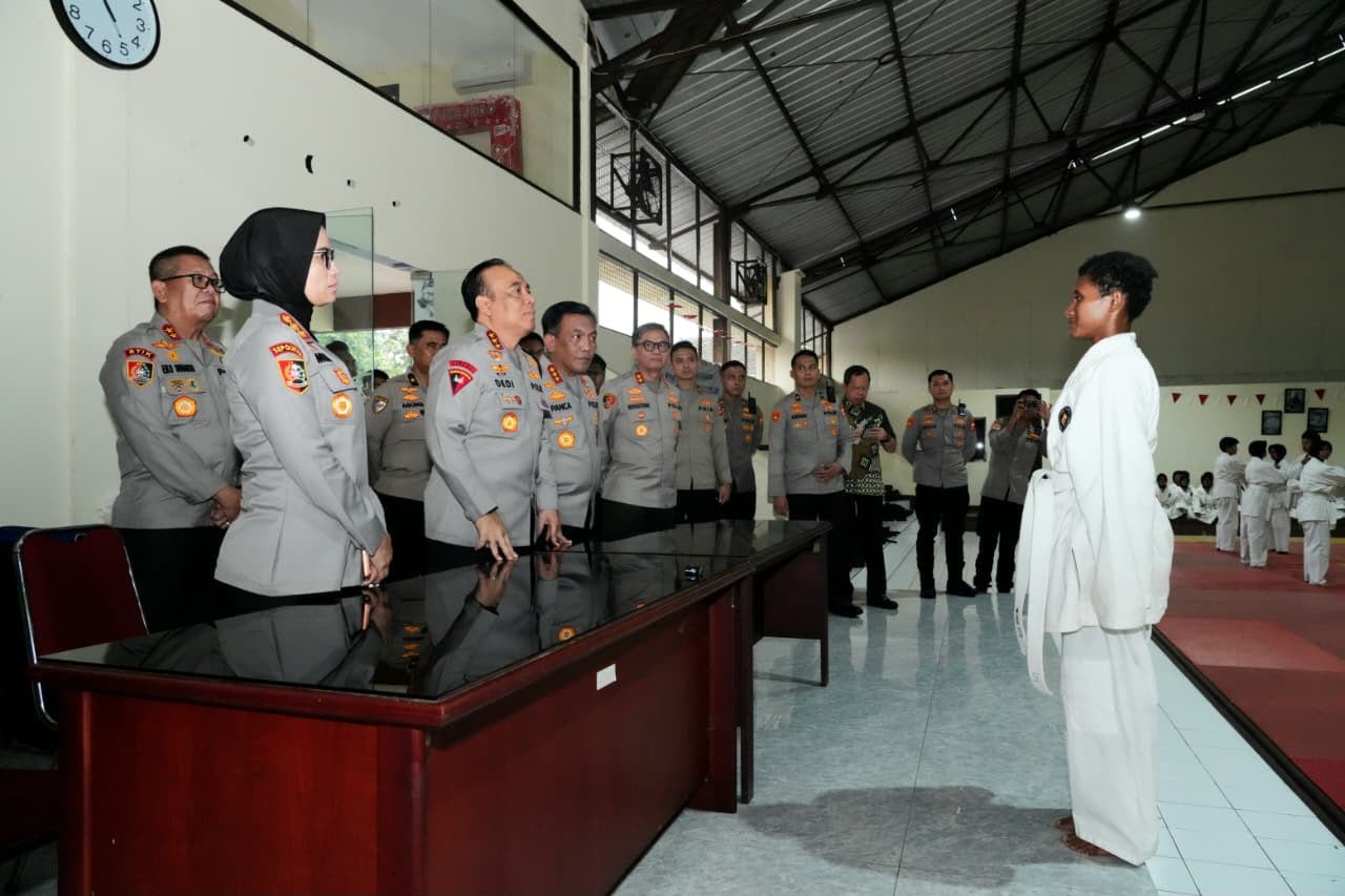 Wakapolri Dorong Sepolwan Naik Level: Cara Belajar Berubah, Polwan Disiapkan Hadapi Tantangan Modern